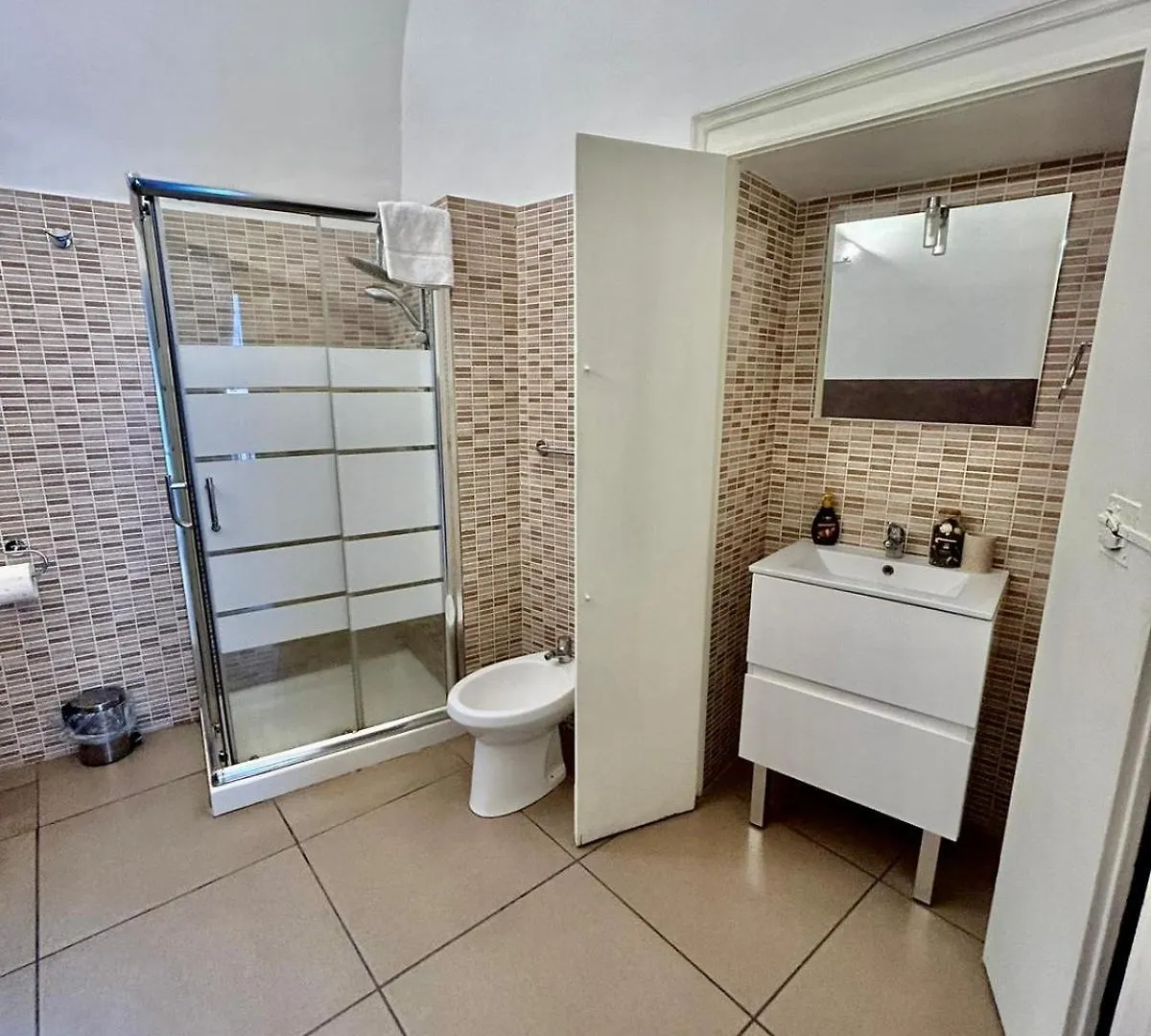 Apartamento La Casa Di Gabri Catania 0*,