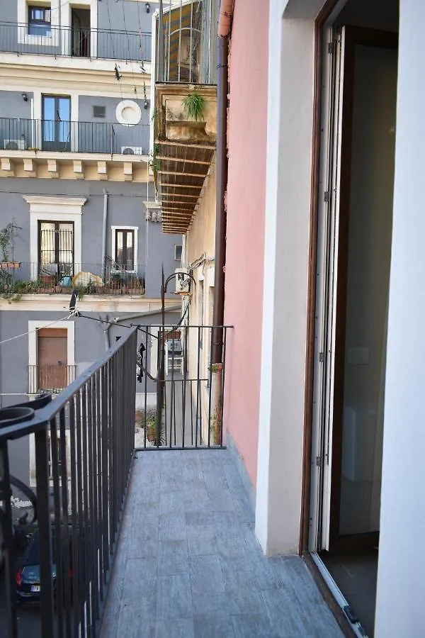 La Casa Di Gabri Appartement Catánia Italië