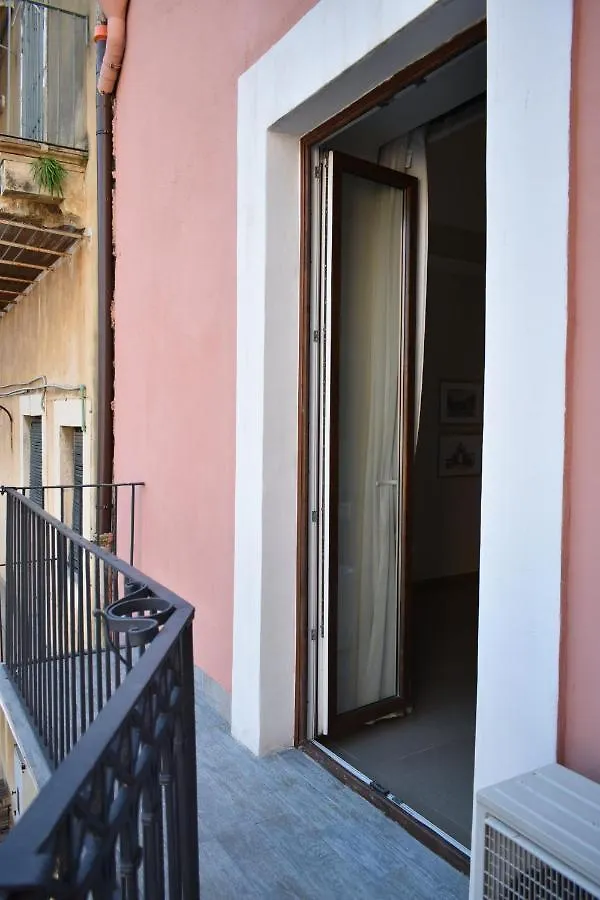 Appartement La Casa Di Gabri à Catane 0*,  Italie